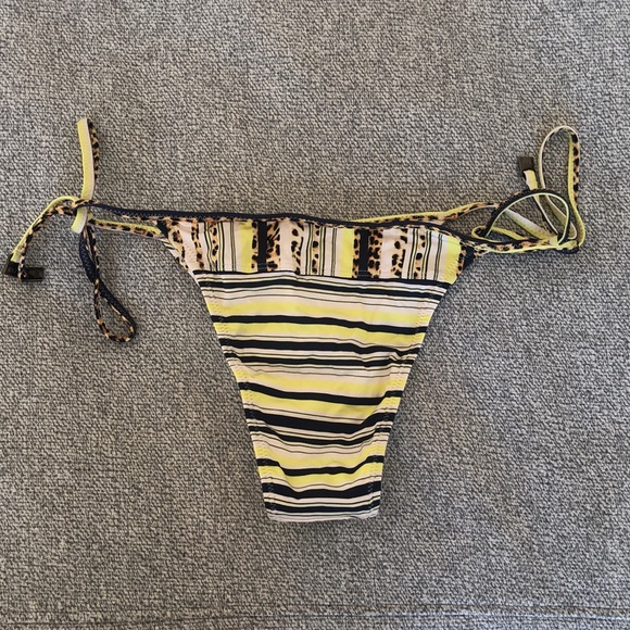 Track & Field stripe and leopard bikini, size 3 - Picture 3 of 6